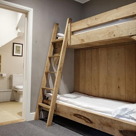 The Bull Hotel Bridport Εξωτερικό φωτογραφία