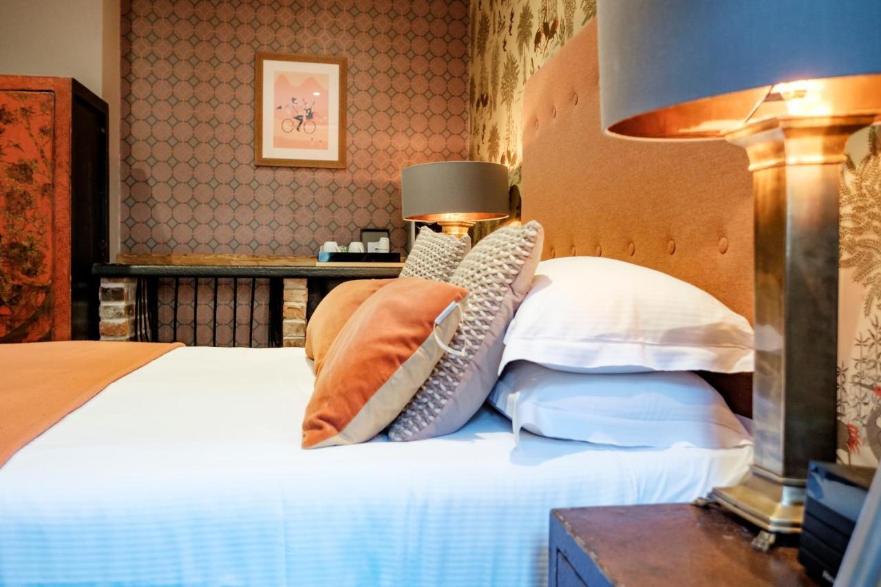 The Bull Hotel Bridport Εξωτερικό φωτογραφία