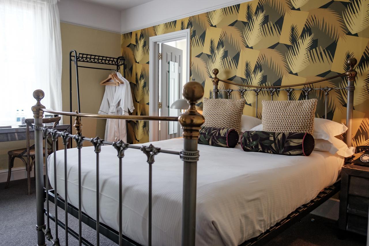 The Bull Hotel Bridport Εξωτερικό φωτογραφία