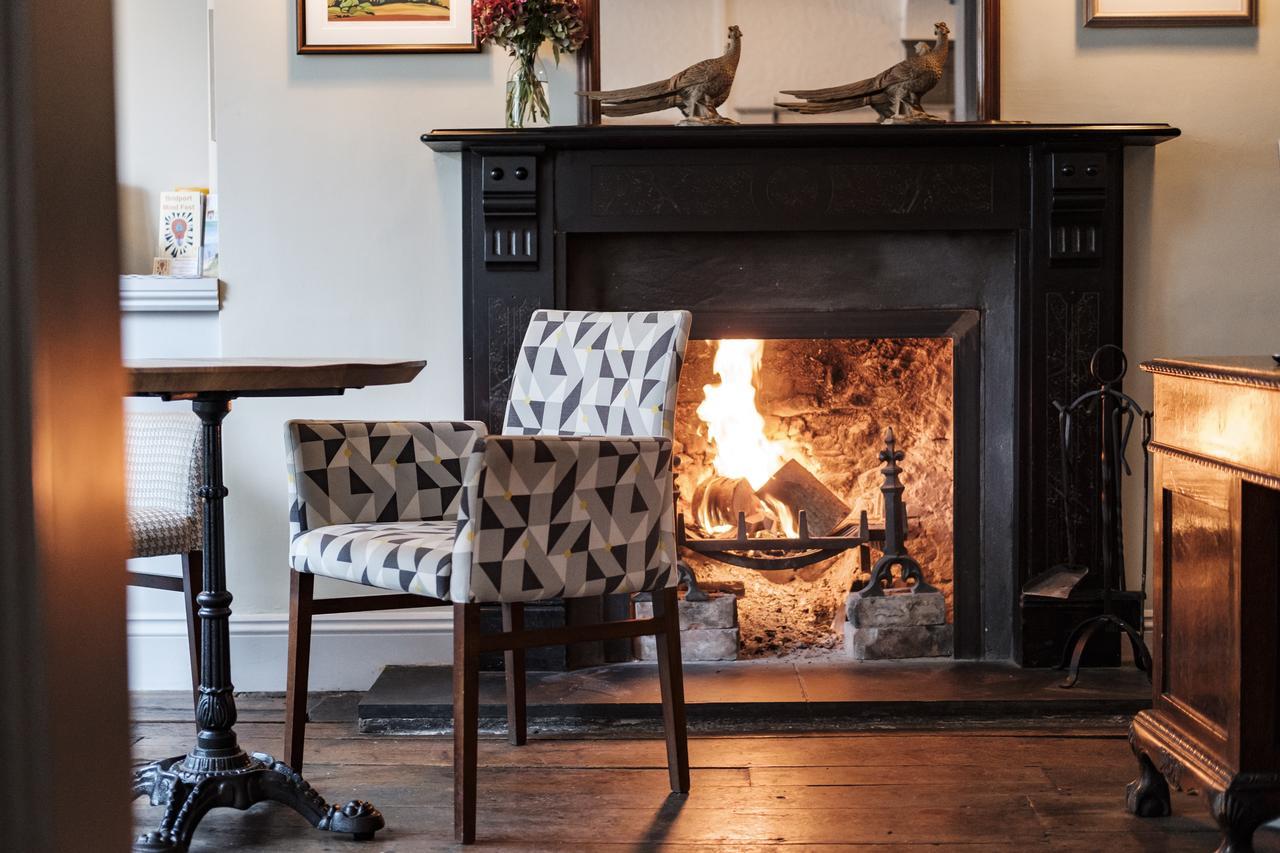 The Bull Hotel Bridport Εξωτερικό φωτογραφία